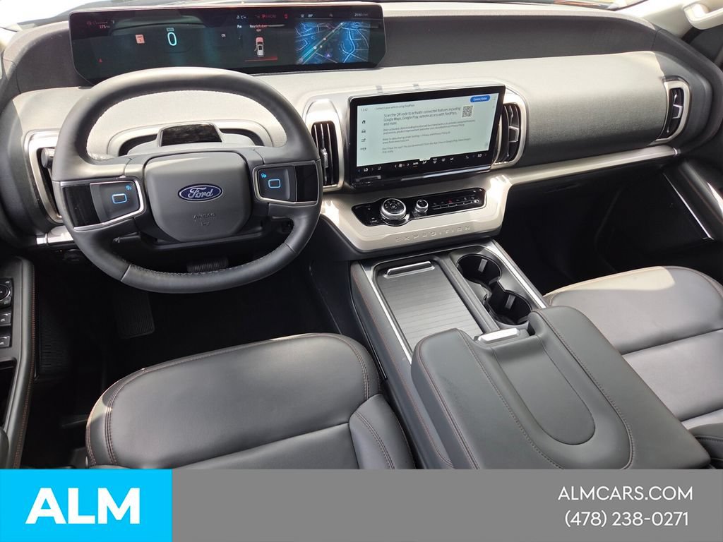 Used 2025 Ford Expedition Active AWD/4WD image 16