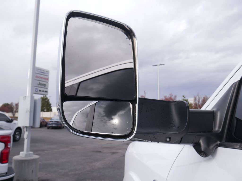 Used 2019 RAM 3500 Laramie image 14