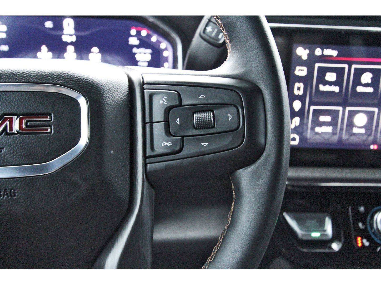 Used 2024 GMC Sierra 2500 AT4 w/ Max Trailering Package image 24