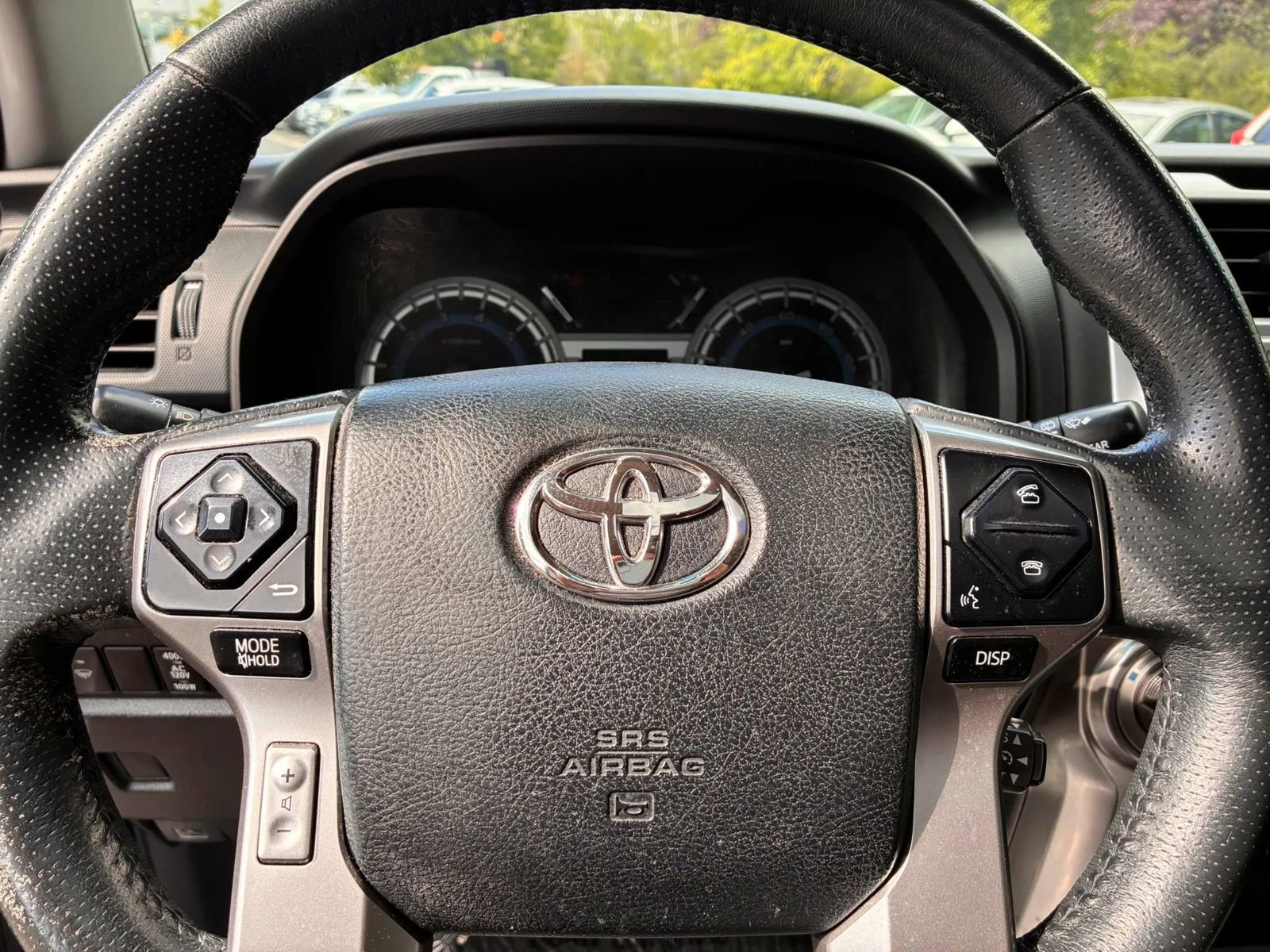 Used 2015 Toyota 4Runner 4WD image 29