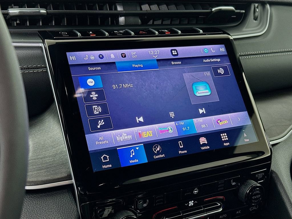 New 2025 Jeep Grand Cherokee L Limited w/ Black Appearance Package image 21