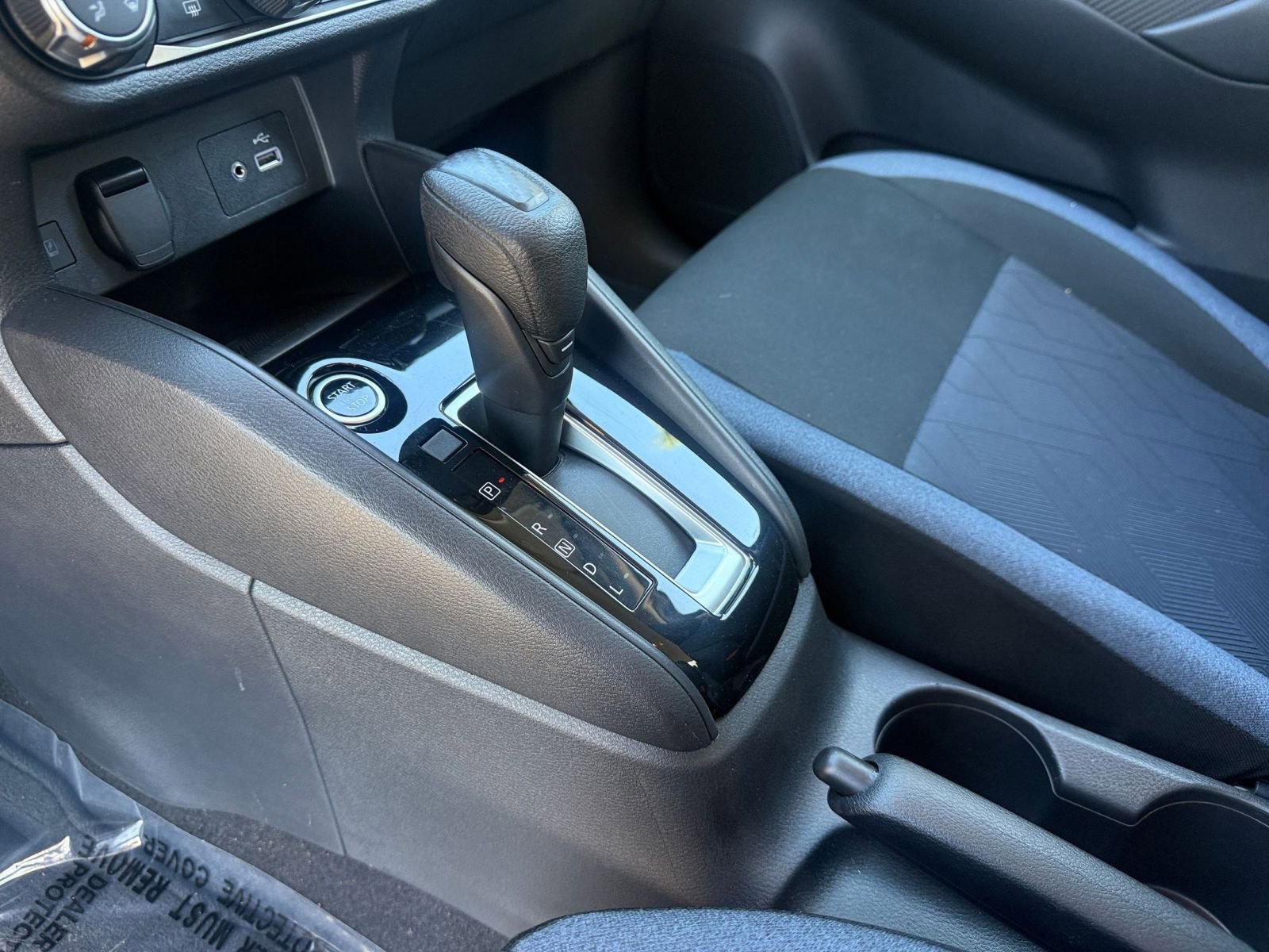 Used 2025 Nissan Versa SV image 37