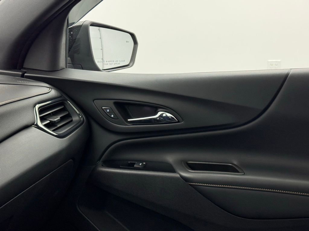 Used 2024 Chevrolet Equinox Premier image 43