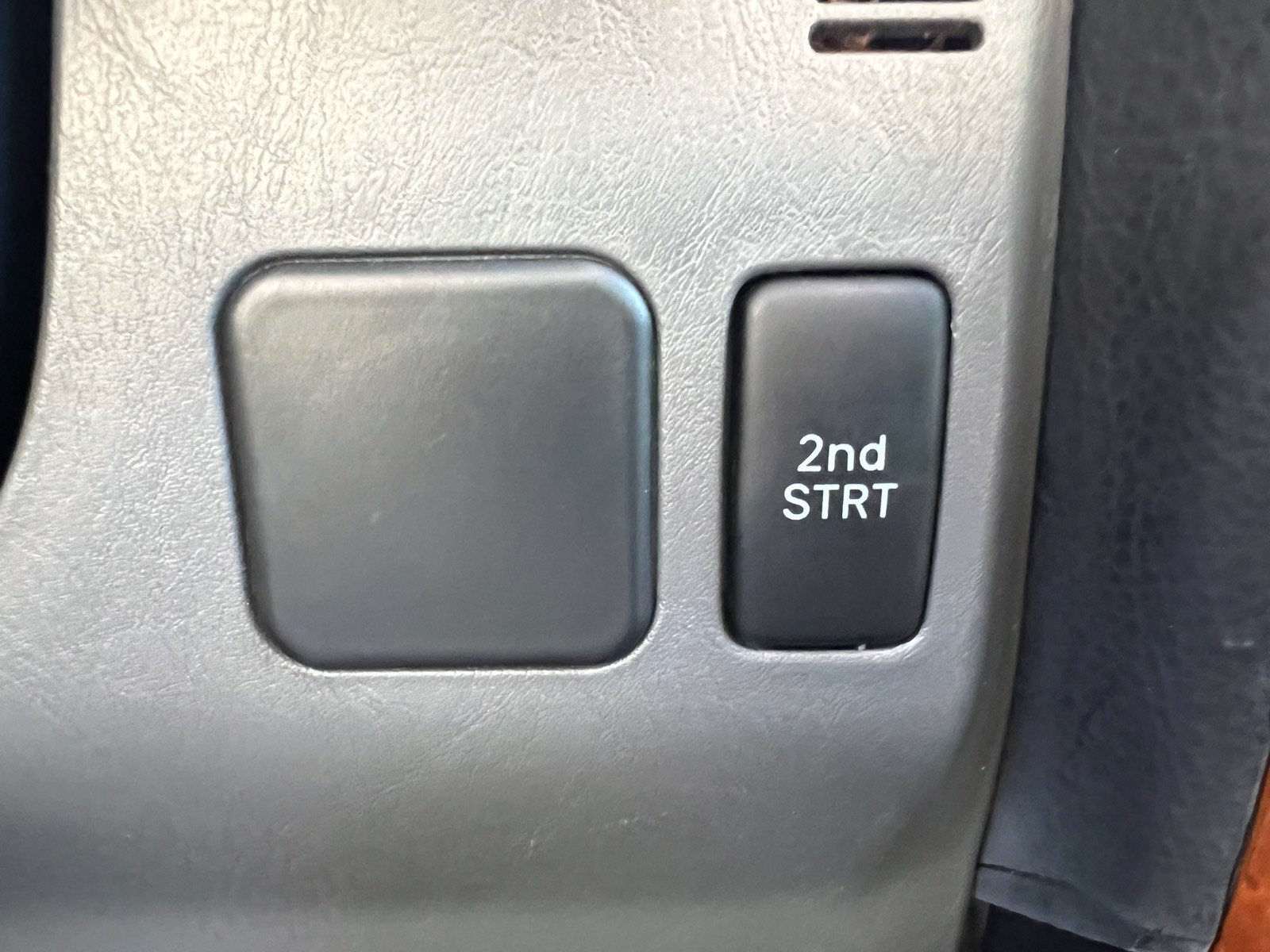 Used 2004 Lexus GX 470 AWD/4WD image 30