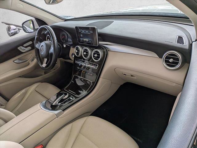 Used 2016 Mercedes-Benz GLC 300 image 18