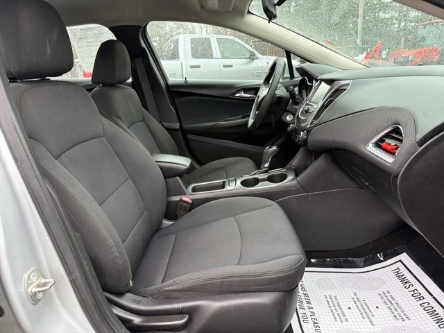Used 2016 Chevrolet Cruze LT image 25