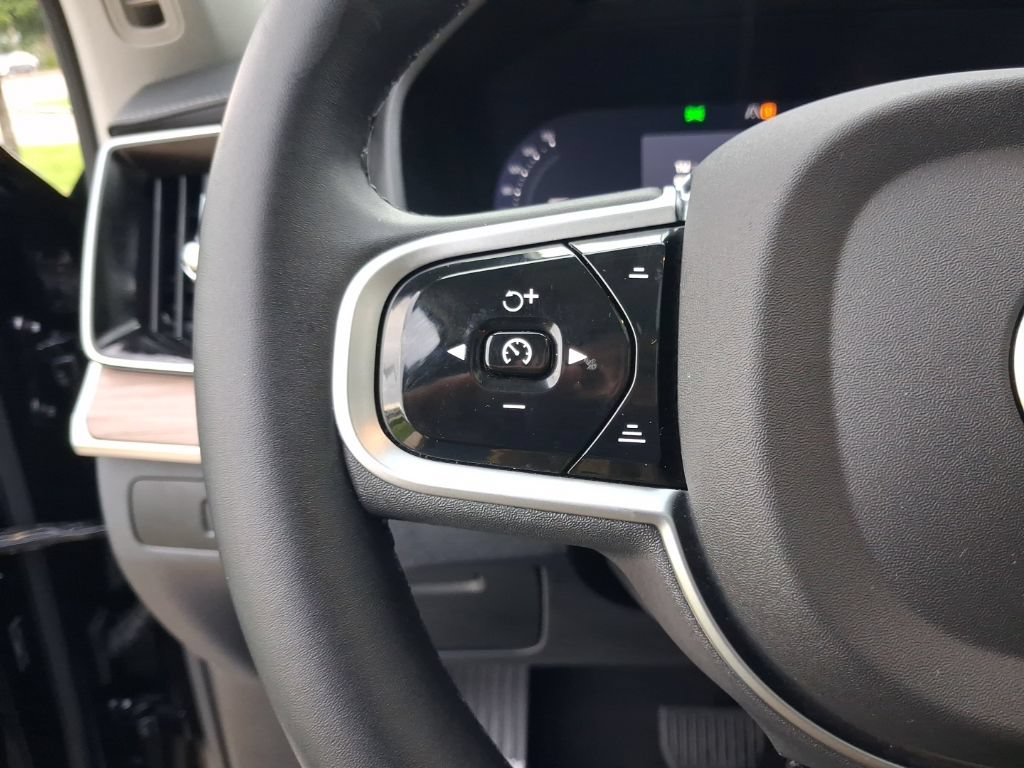 Used 2026 Volvo XC90 B6 Plus AWD/4WD image 19