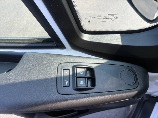Used 2025 RAM ProMaster 2500 w/ U-Haul Equipment Group FWD image 19