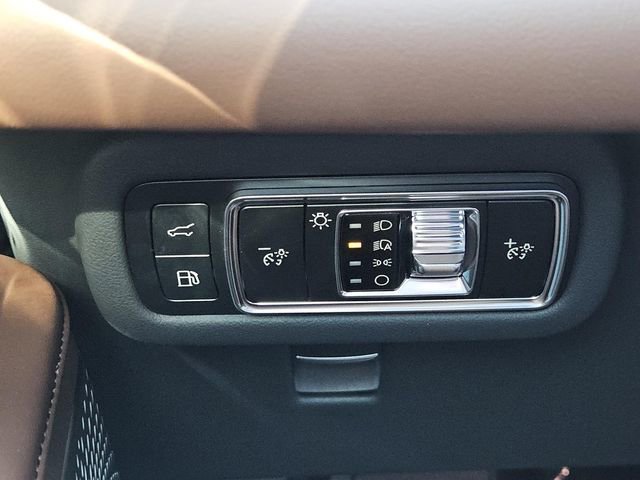 New 2026 Lincoln Nautilus Reserve AWD/4WD image 14