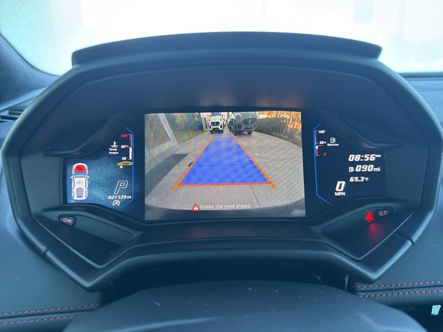 Used 2022 Lamborghini Huracan EVO image 12