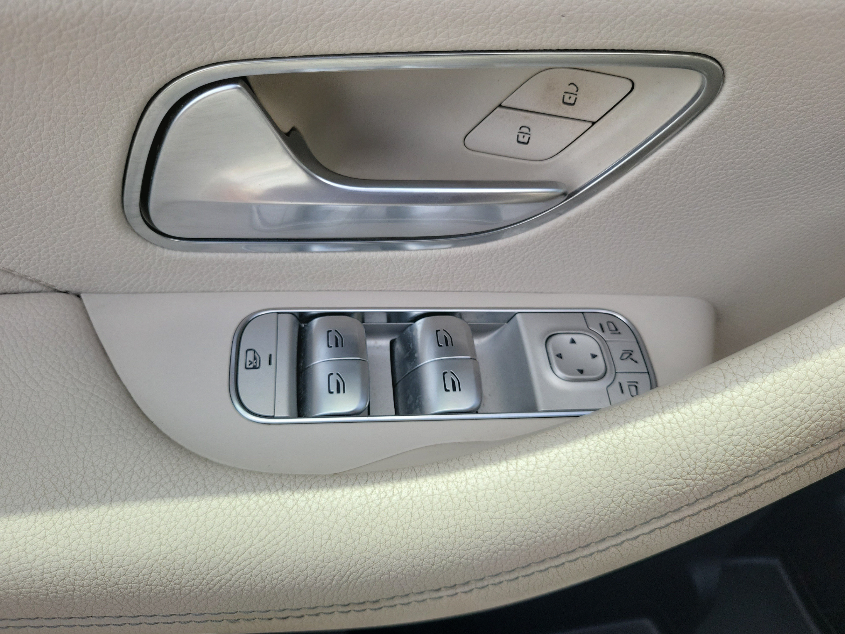 Certified 2022 Mercedes-Benz GLE 350 4MATIC image 12
