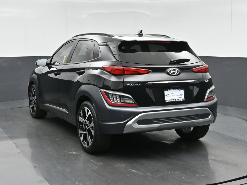 Used 2023 Hyundai Kona Limited w/ Cargo Package FWD image 5