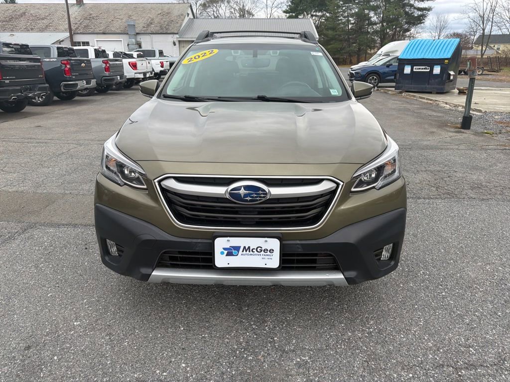 Used 2022 Subaru Outback Limited image 2