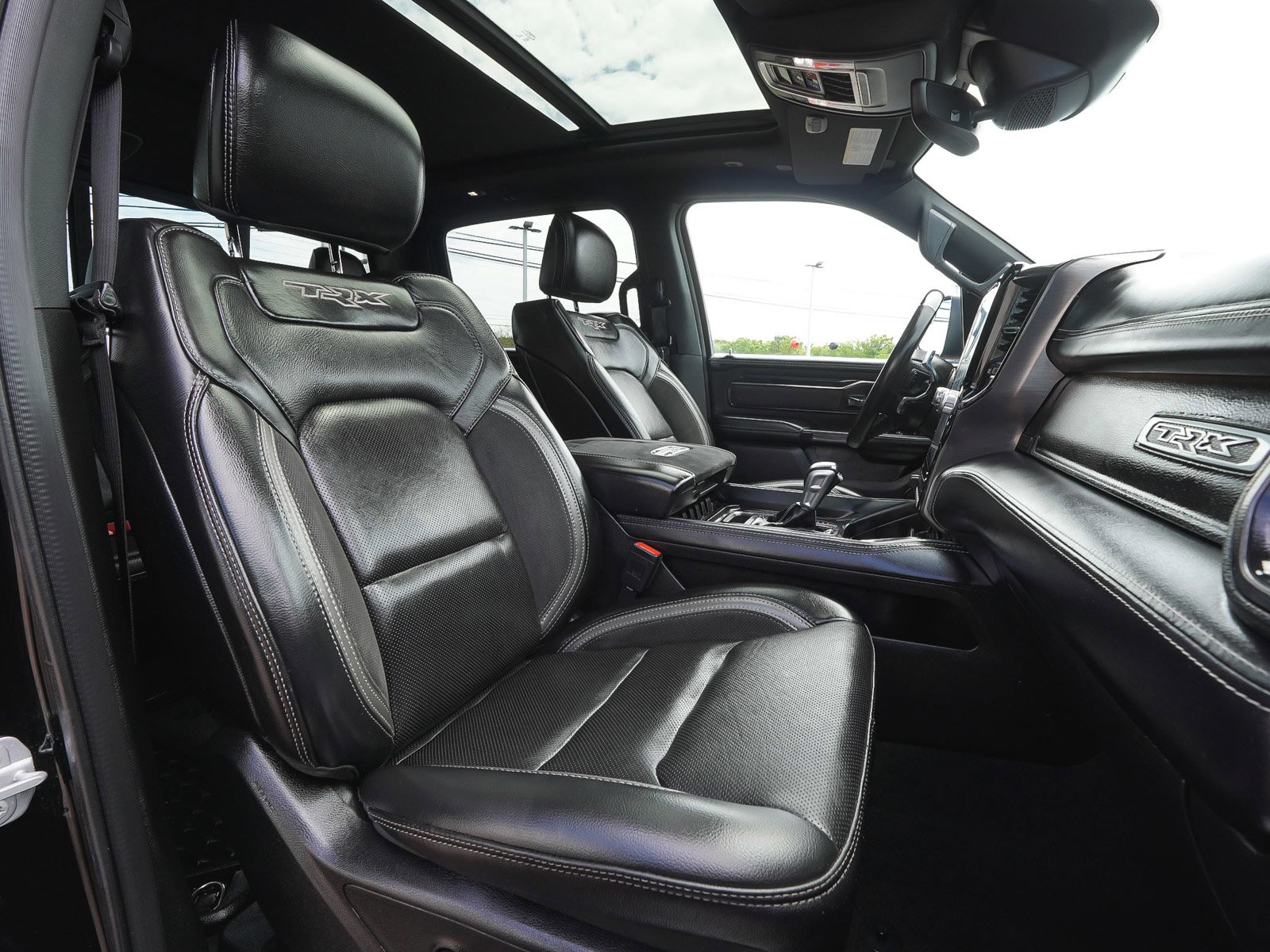 Used 2022 RAM 1500 TRX AWD/4WD image 41