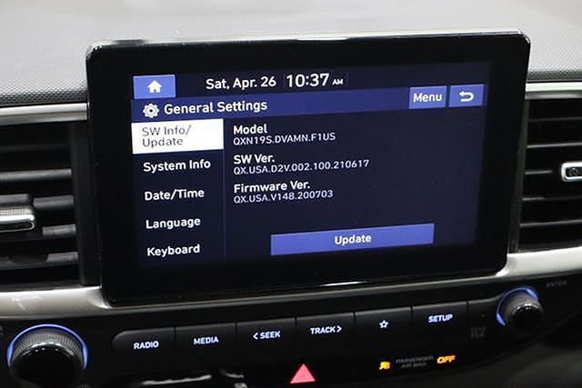 Used 2022 Hyundai Venue SEL FWD image 30