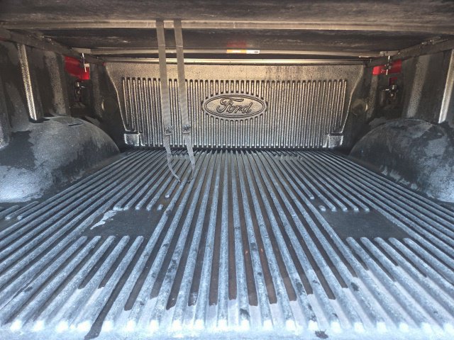 Used 2018 Ford F150 XLT w/ Equipment Group 302A Luxury AWD/4WD image 38