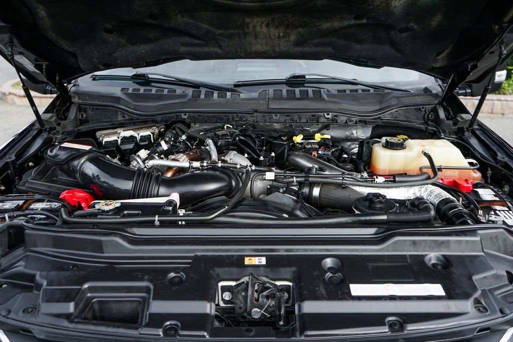 Used 2017 Ford F350 Lariat w/ Lariat Value Package image 12