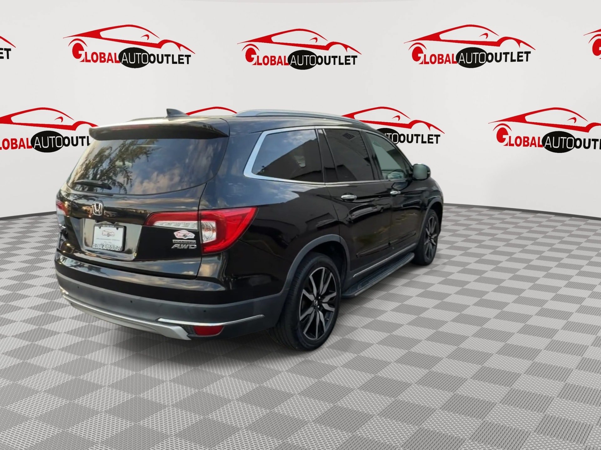 Used 2019 Honda Pilot Touring image 8