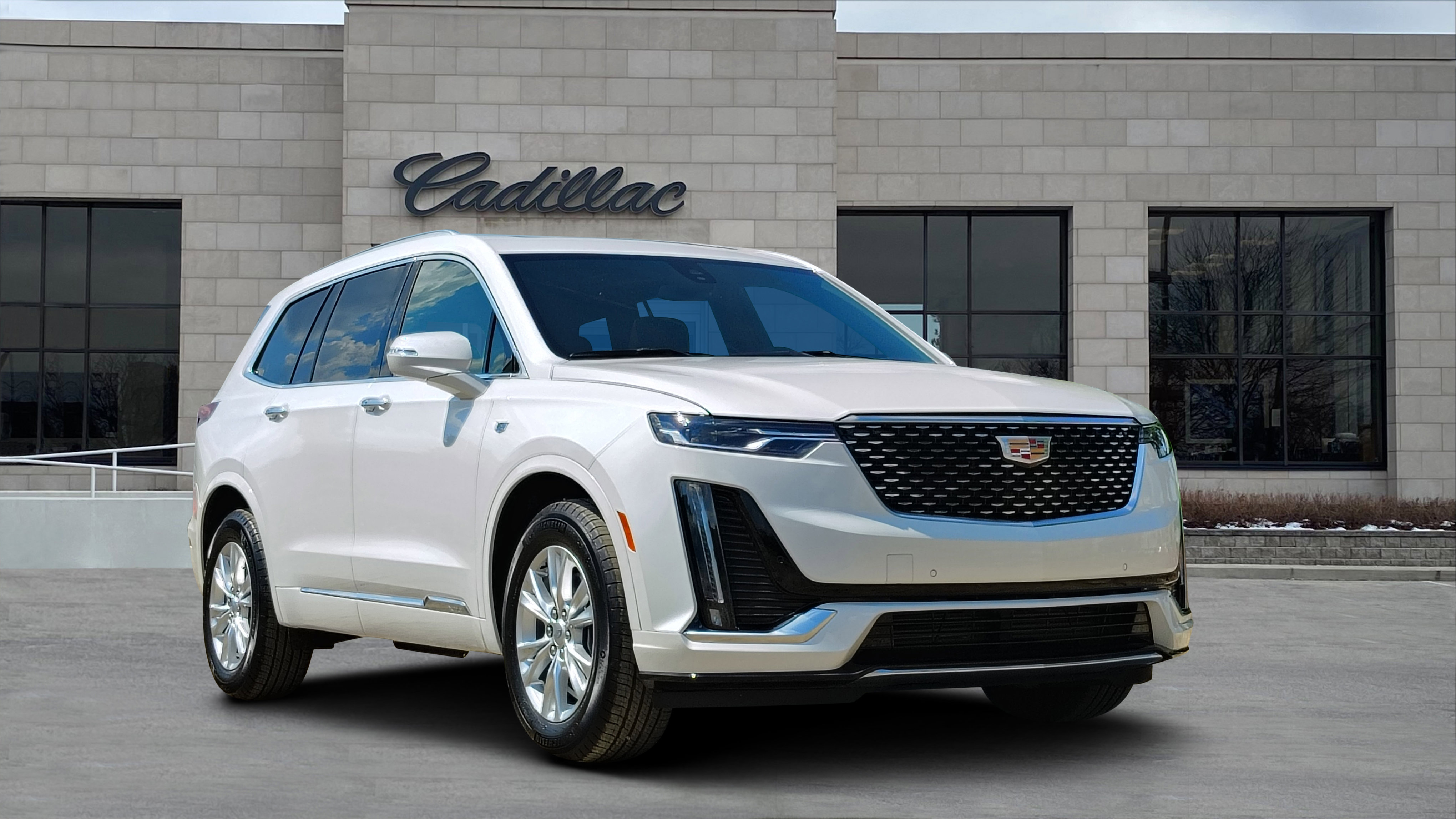 New 2025 Cadillac XT6 Luxury w/ LPO, Premium Carpet Package