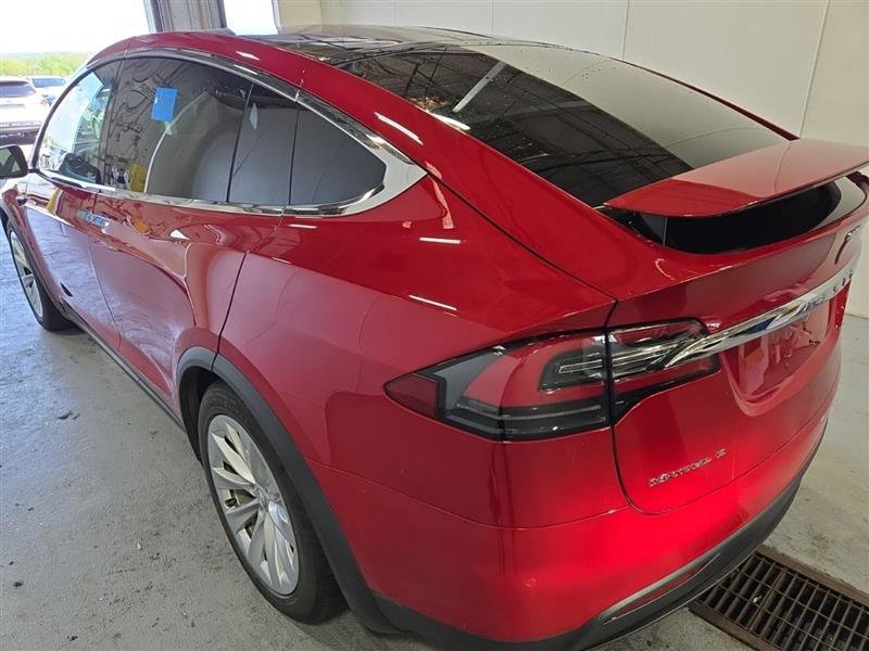 Used 2017 Tesla Model X 100D AWD/4WD image 10