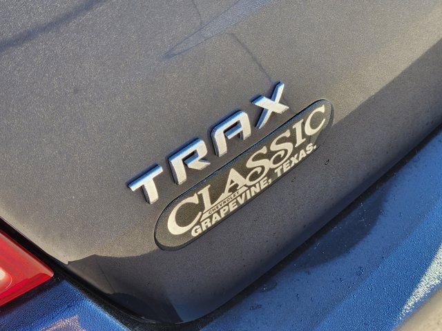 Used 2022 Chevrolet Trax LT w/ LT Convenience Package image 9