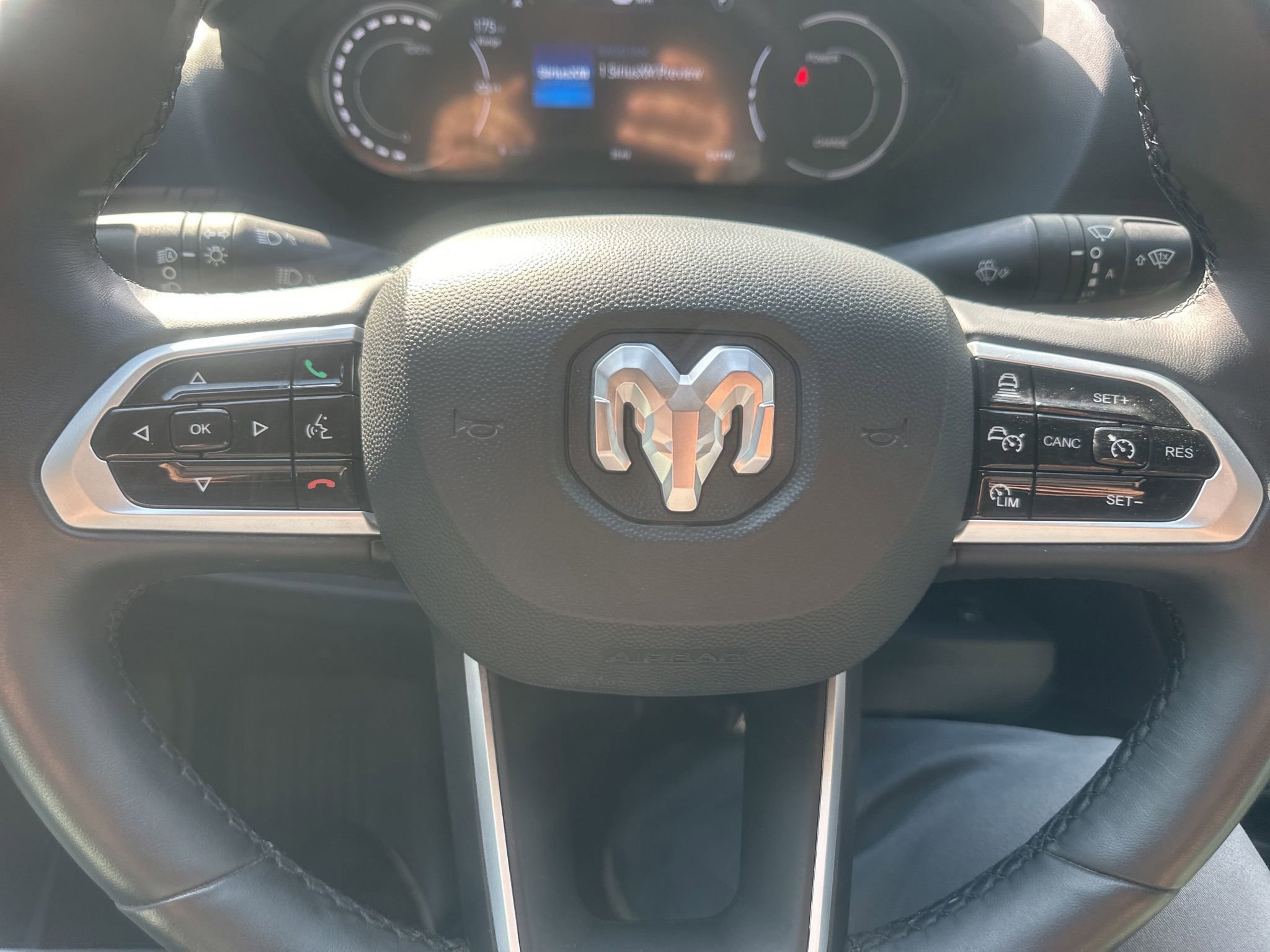 Used 2024 RAM ProMaster 3500 w/ Delivery Van Package image 22