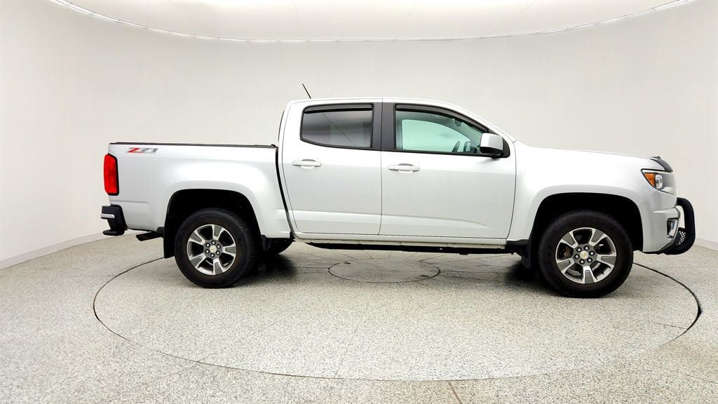 Used 2019 Chevrolet Colorado Z71 AWD/4WD image 4
