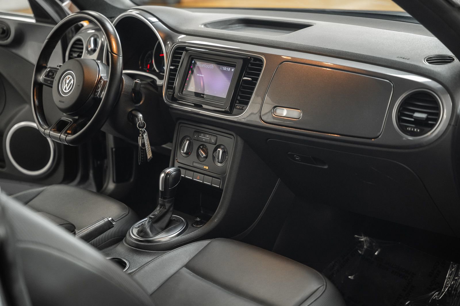 Used 2014 Volkswagen Beetle 2.5 image 21