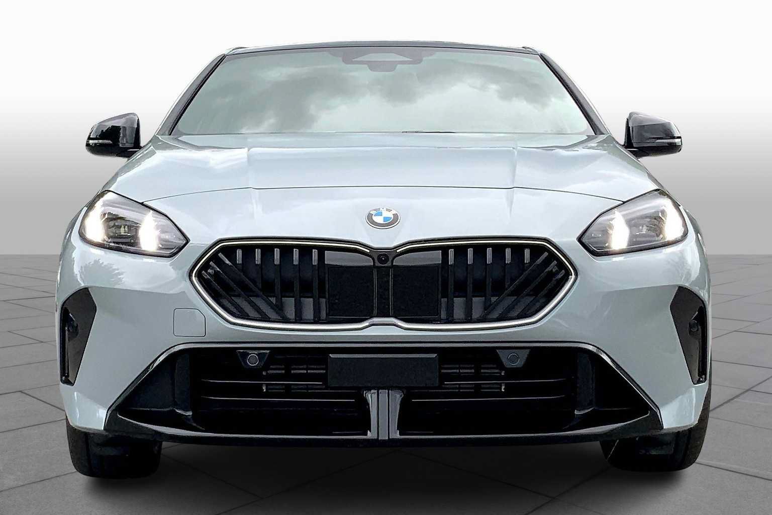 Used 2026 BMW 228i w/ Technology Package FWD image 3