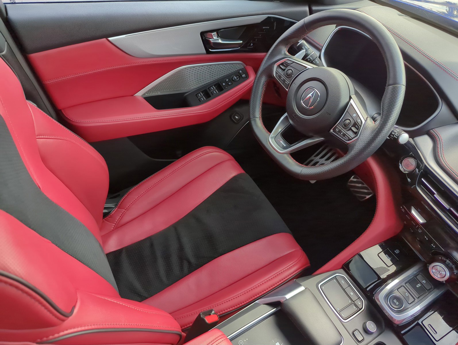 Used 2023 Acura MDX A-Spec image 9