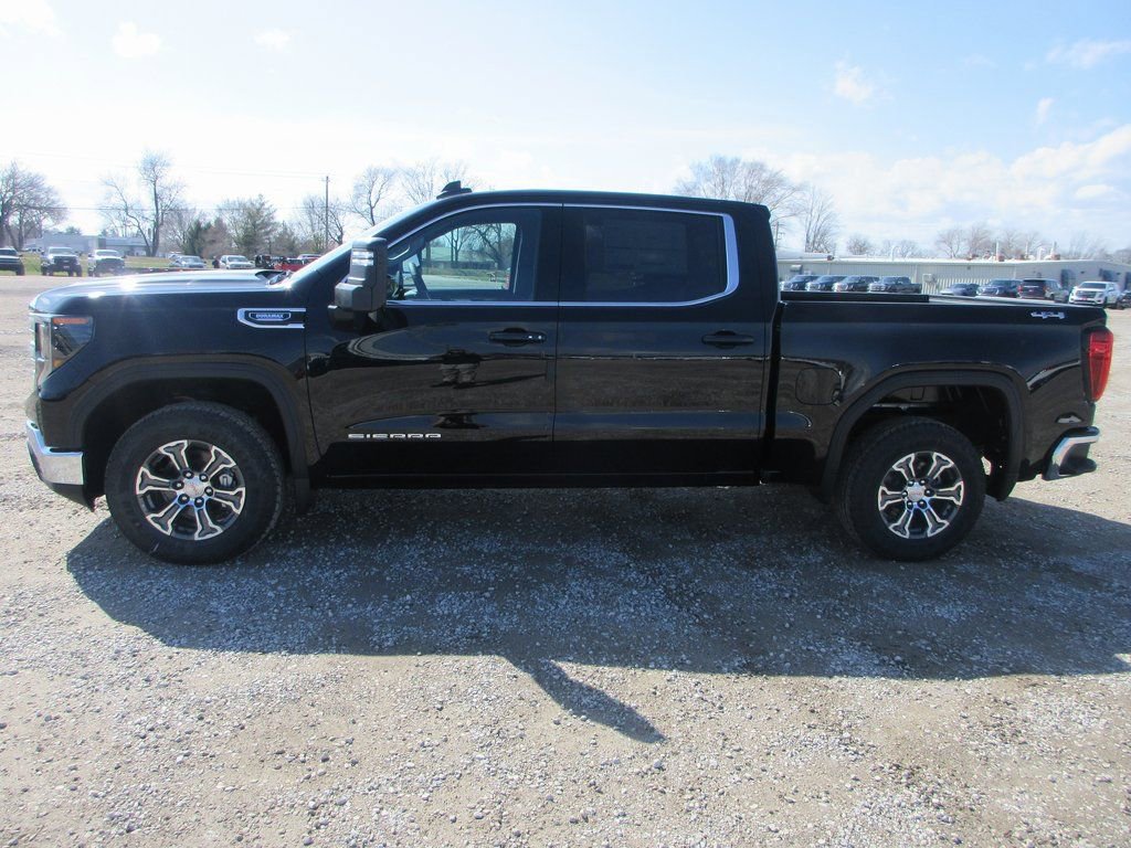 New 2026 GMC Sierra 1500 SLE w/ Max Trailering Package image 9