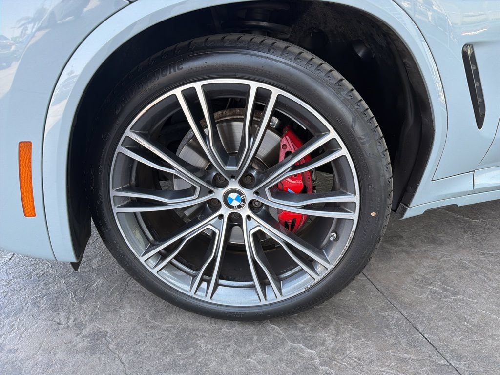 Used 2022 BMW X3 sDrive30i w/ M Sport Package 2 RWD image 6