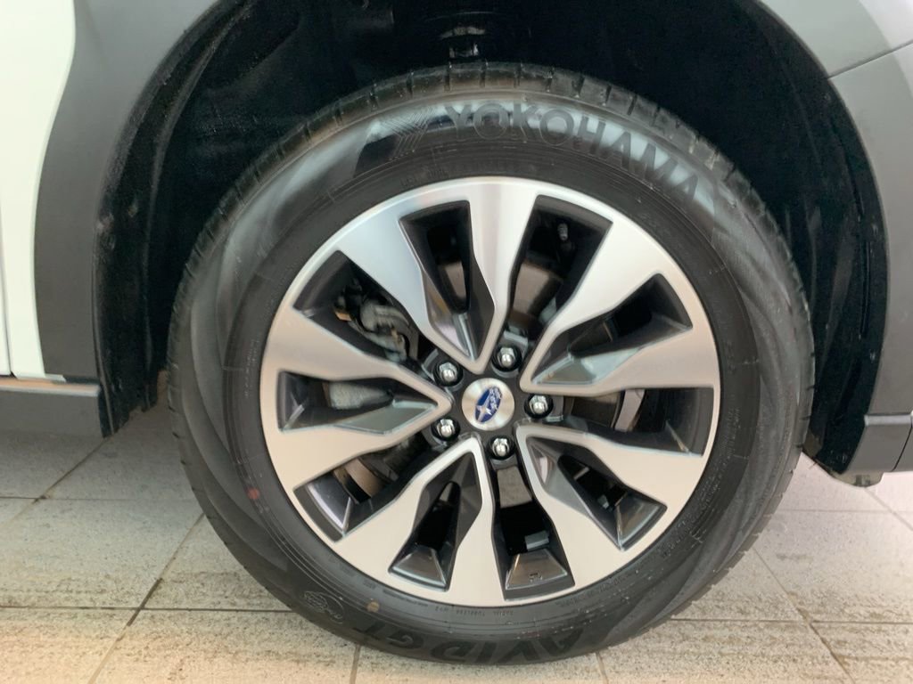 Certified 2024 Subaru Outback Limited image 27