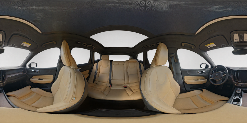 Certified 2024 Volvo XC60 B5 Ultimate w/ Protection Package Premier AWD/4WD image 9