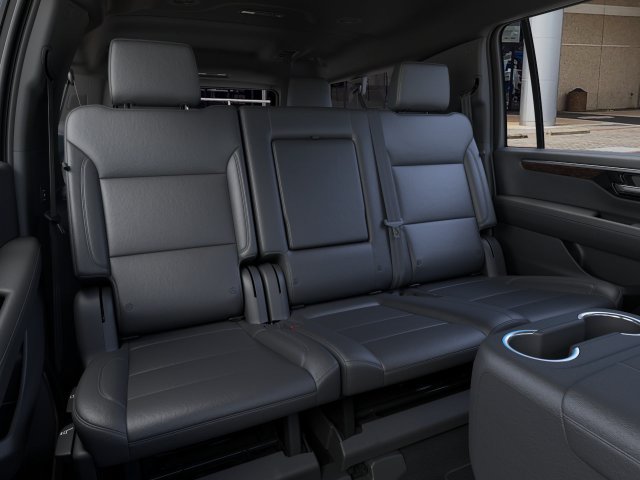 New 2027 Chevrolet Suburban LT AWD/4WD image 17
