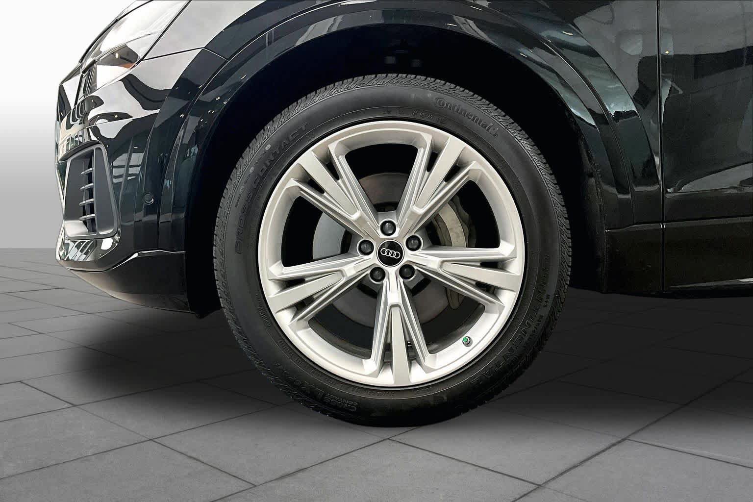 Used 2023 Audi Q8 Premium Plus AWD/4WD image 11