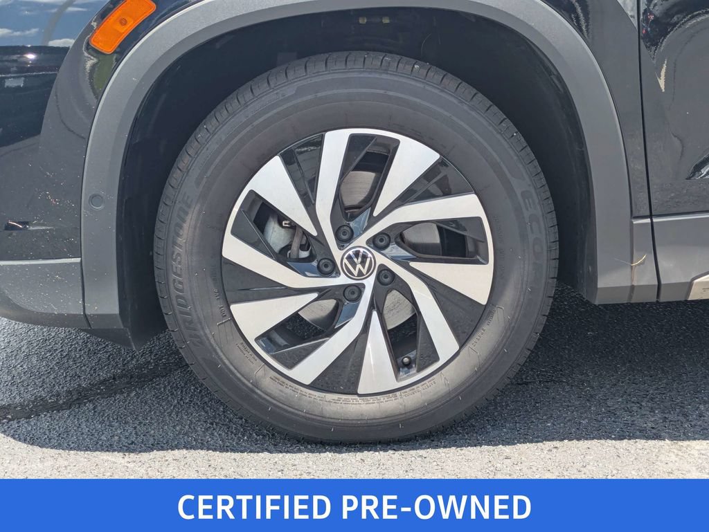 Used 2025 Volkswagen Tiguan S FWD image 12