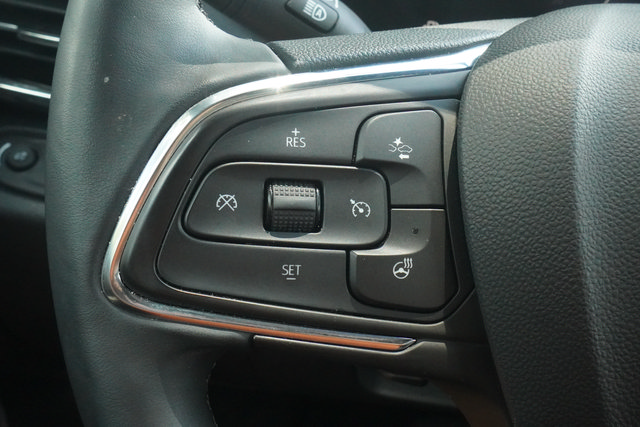 Used 2025 Buick Envista Sport Touring w/ Convenience I Package FWD image 11