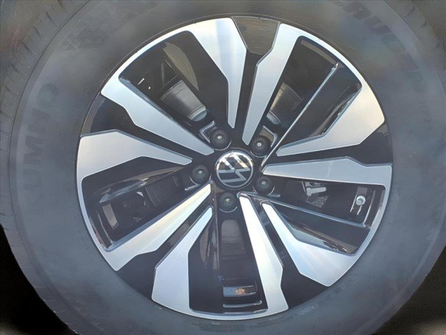 New 2026 Volkswagen Atlas SE image 4