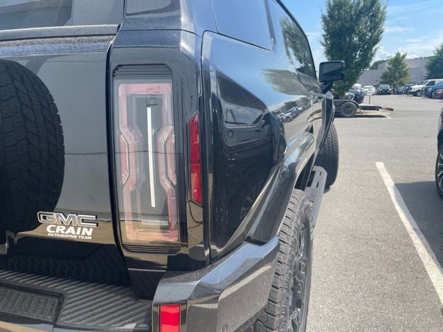 New 2025 GMC Hummer EV 2X image 10