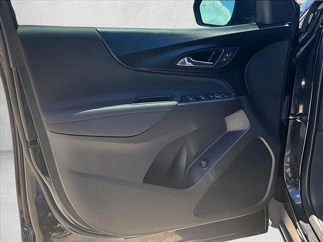 Used 2024 Chevrolet Equinox RS FWD image 17