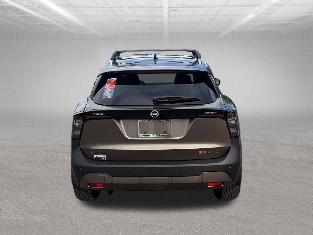 New 2026 Nissan Kicks SR w/ Cold Weather Package AWD/4WD image 5