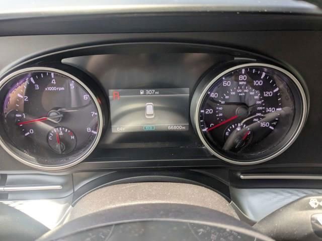 Used 2024 Kia Carnival LX FWD image 20