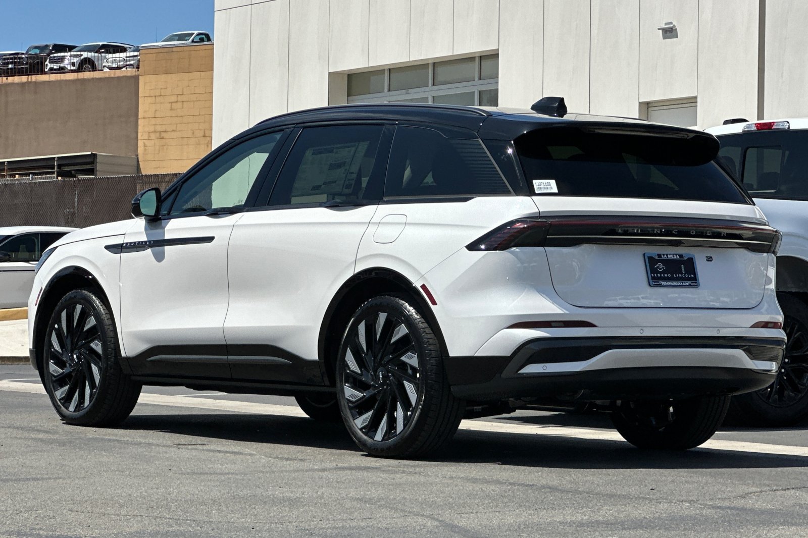 New 2026 Lincoln Nautilus Reserve AWD/4WD image 5