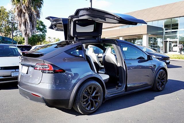 Used 2023 Tesla Model X AWD/4WD image 12
