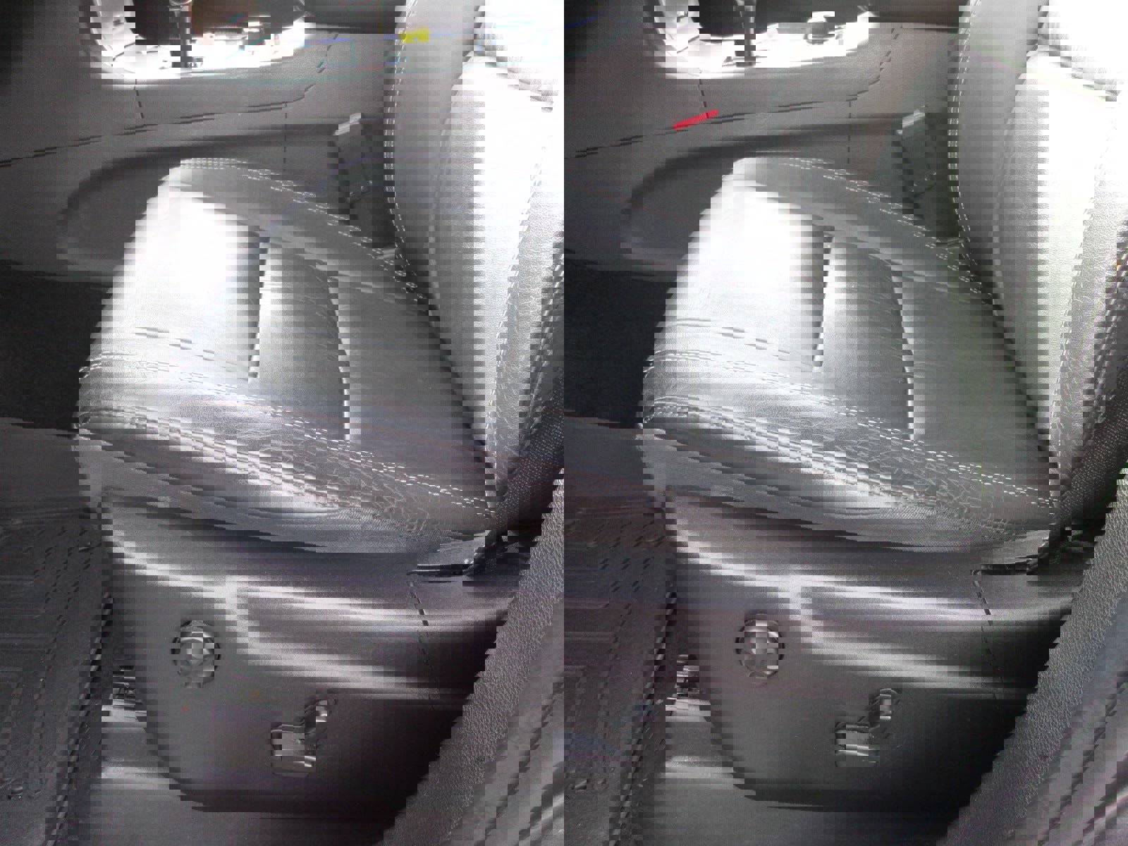 Used 2014 Jeep Grand Cherokee Limited w/ Trailer Tow Group IV image 11