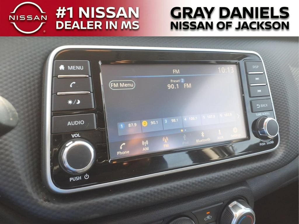 Used 2022 Nissan Kicks S FWD image 16