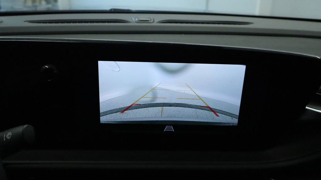 Used 2024 Buick Envista Sport Touring w/ Convenience I Package image 44