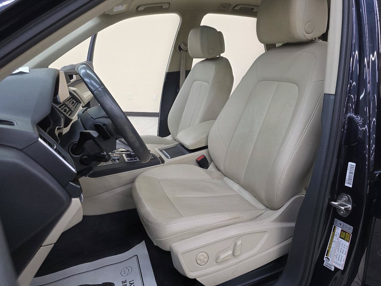 Used 2020 Audi Q5 2.0T Premium Plus AWD/4WD image 18