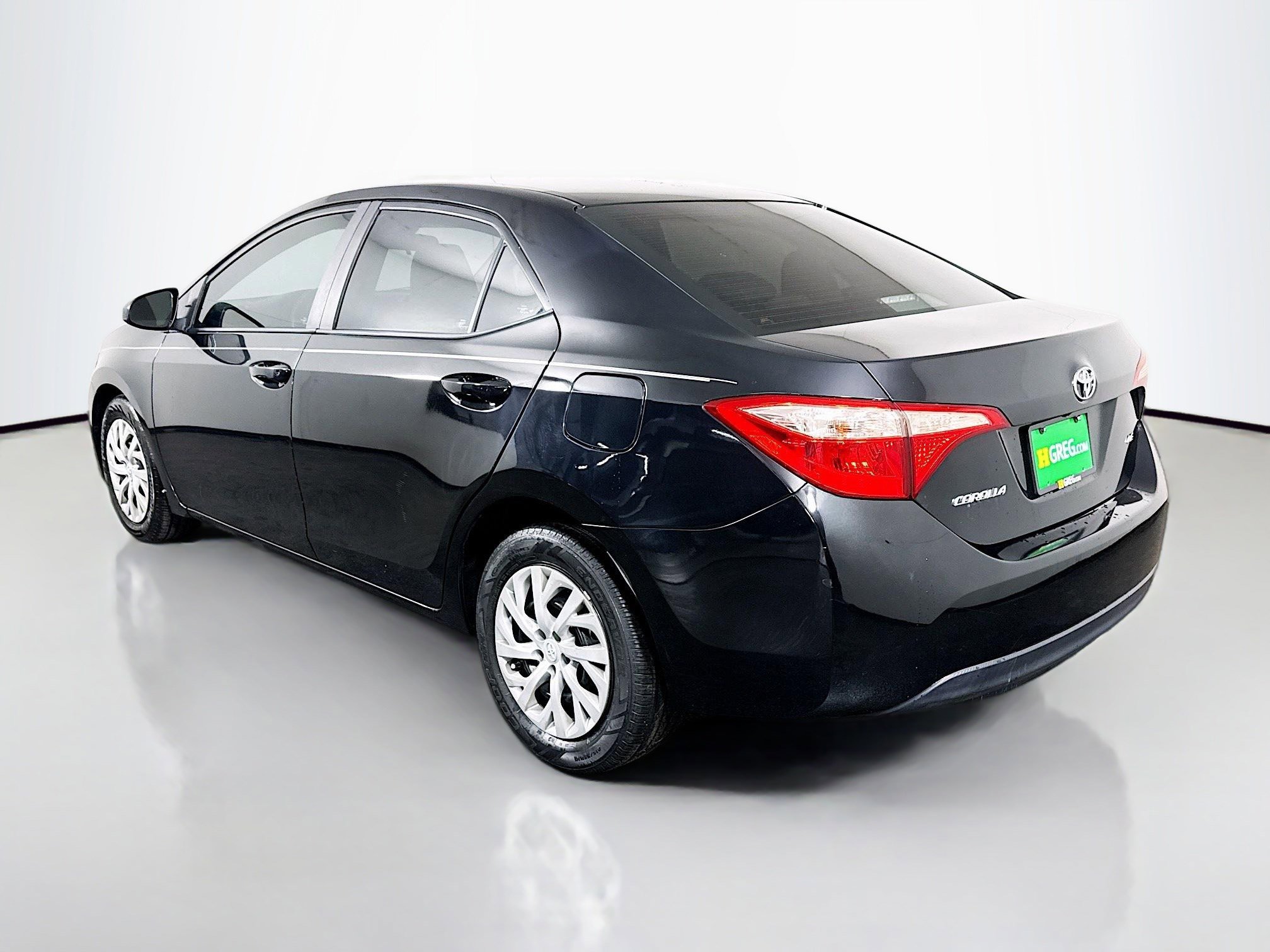 Used 2018 Toyota Corolla L image 7